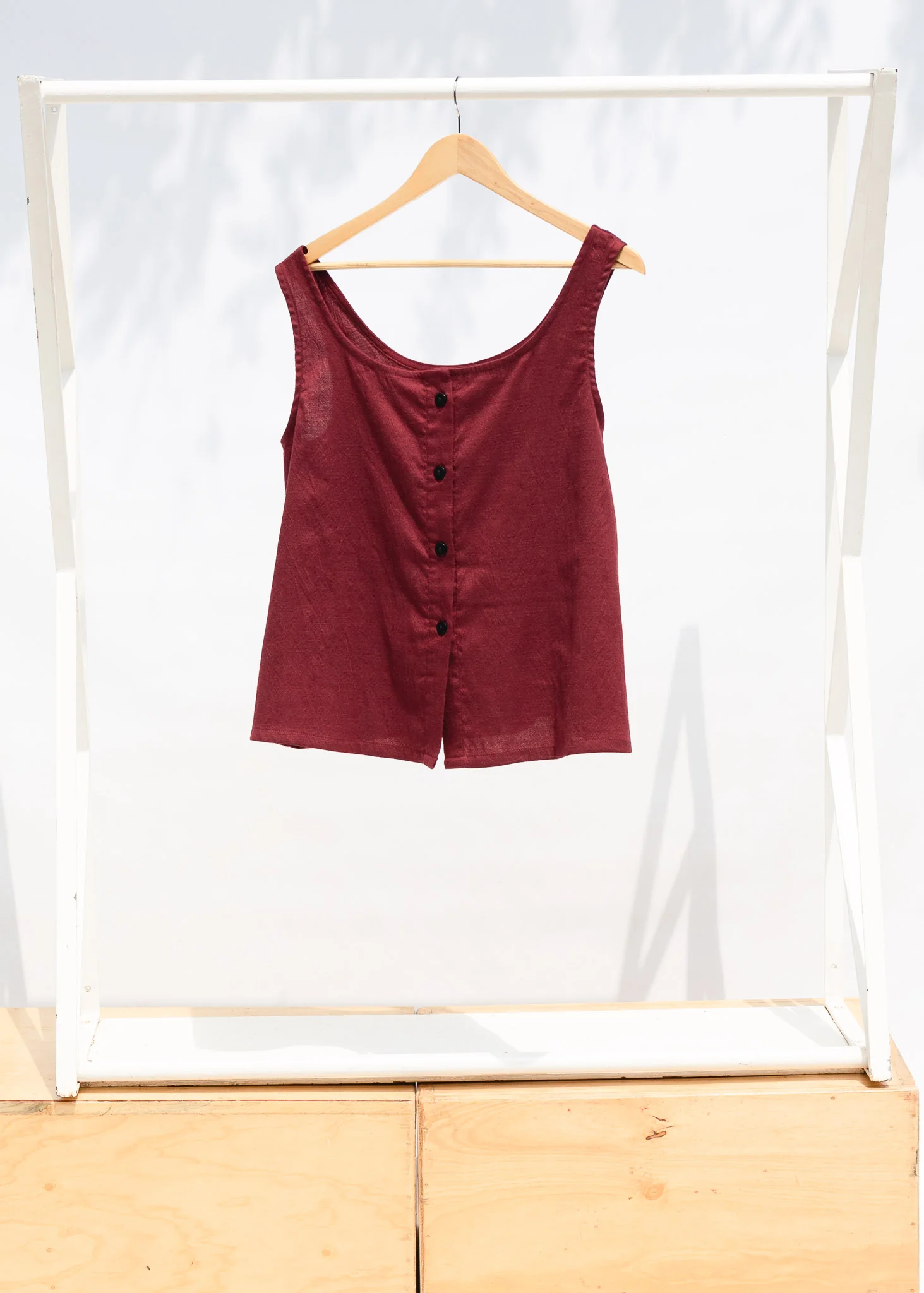 Burgundy Reversible Scoop Tank - Image 2