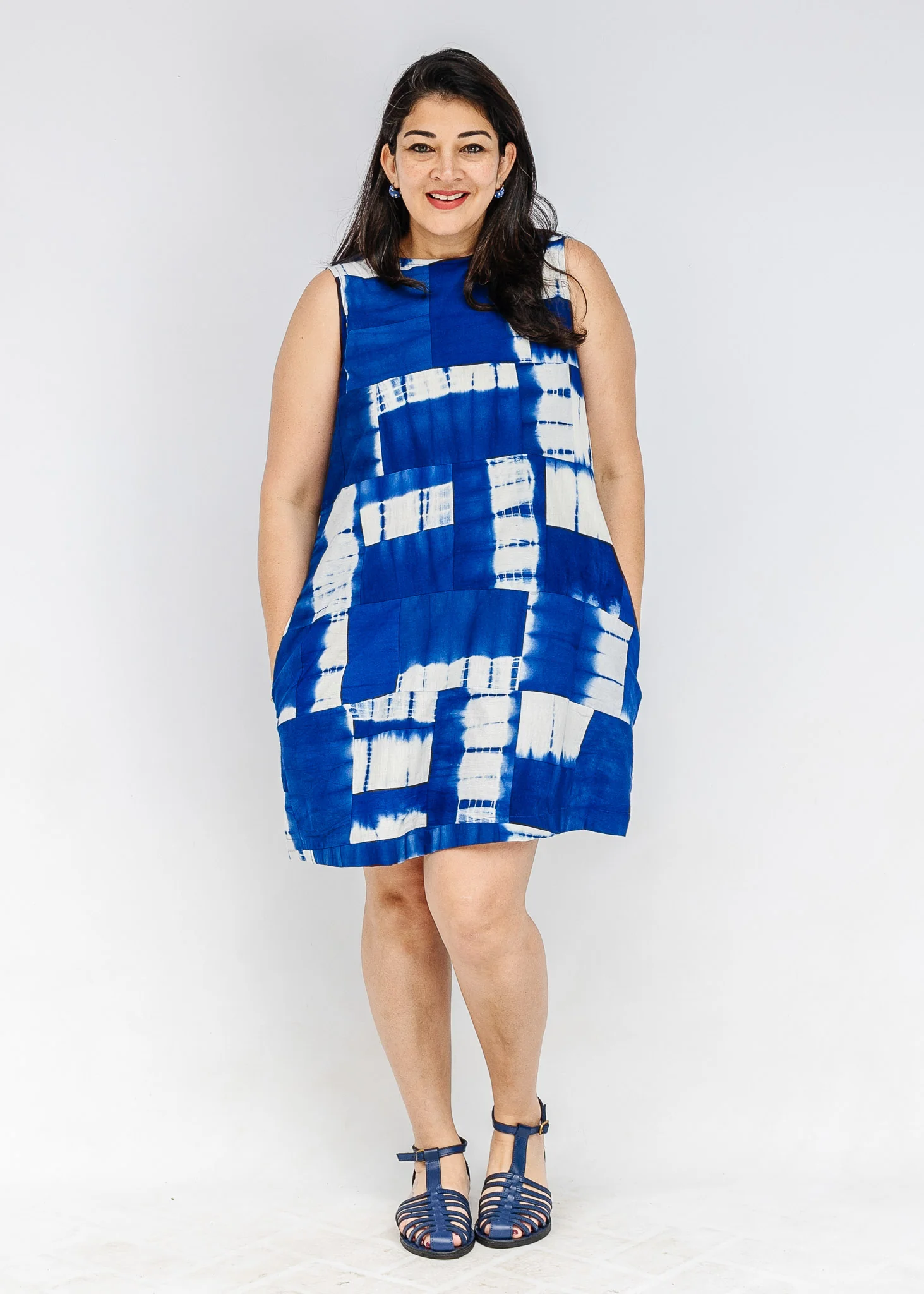 Do the Wave Reversible Patchwork Shift Dress - Image 7