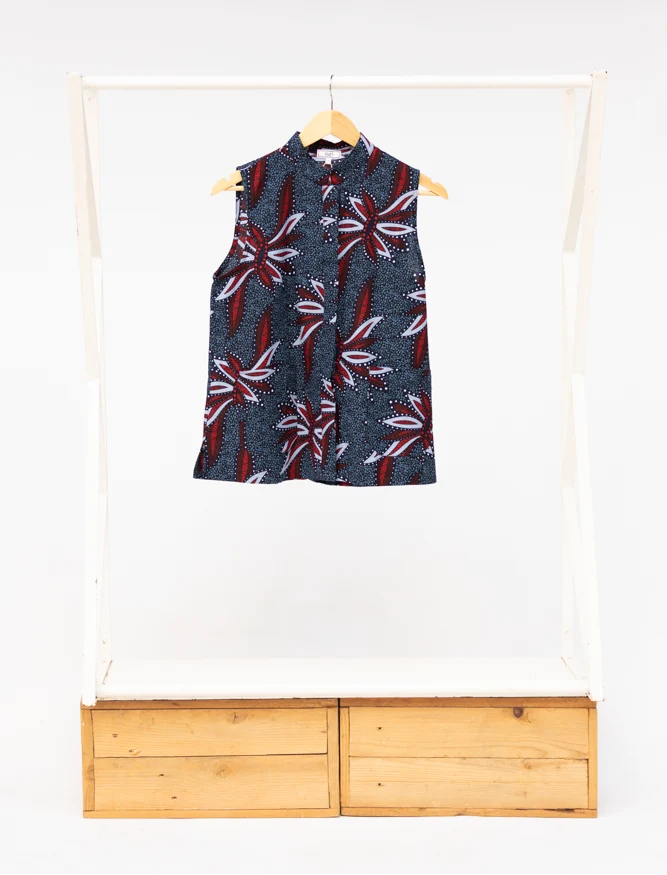 Dragonfly Sleeveless Shirt - Image 2