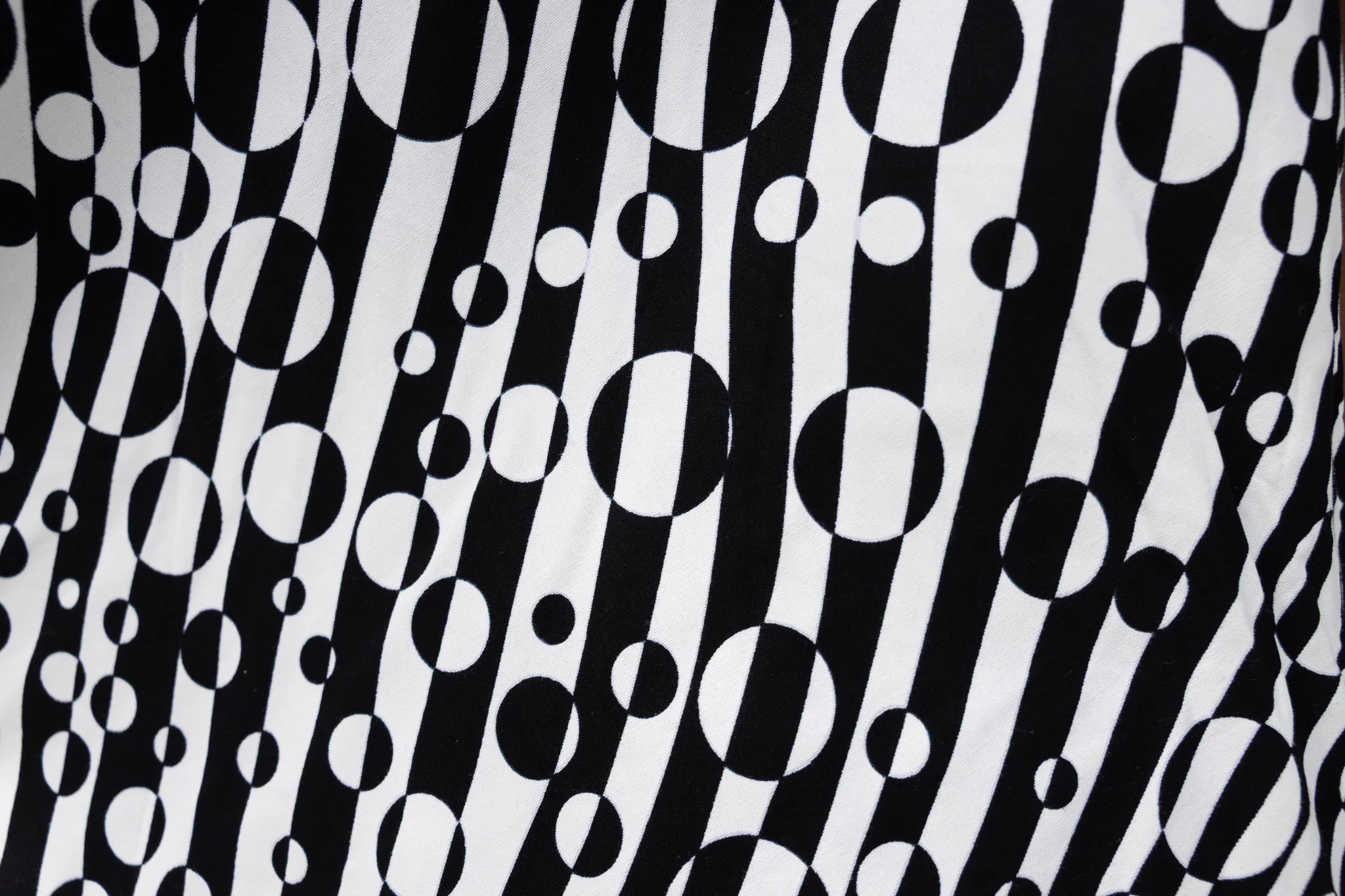 Fluxus Sleeveless Dress - Image 3