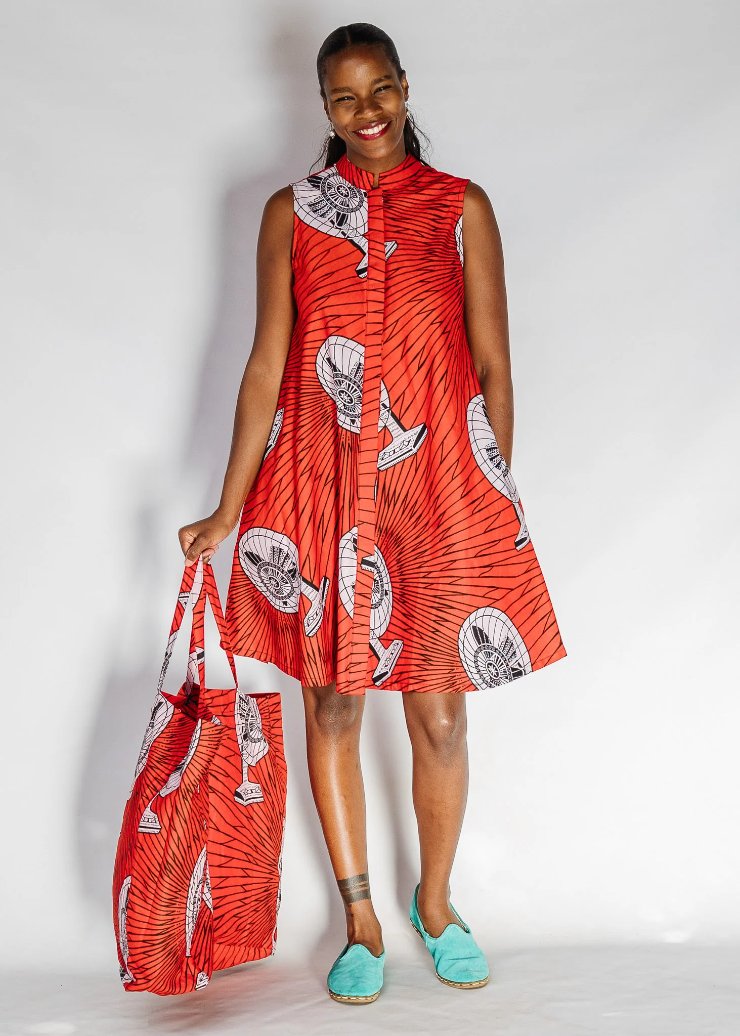 Oscillate Sleeveless Dress - Image 7