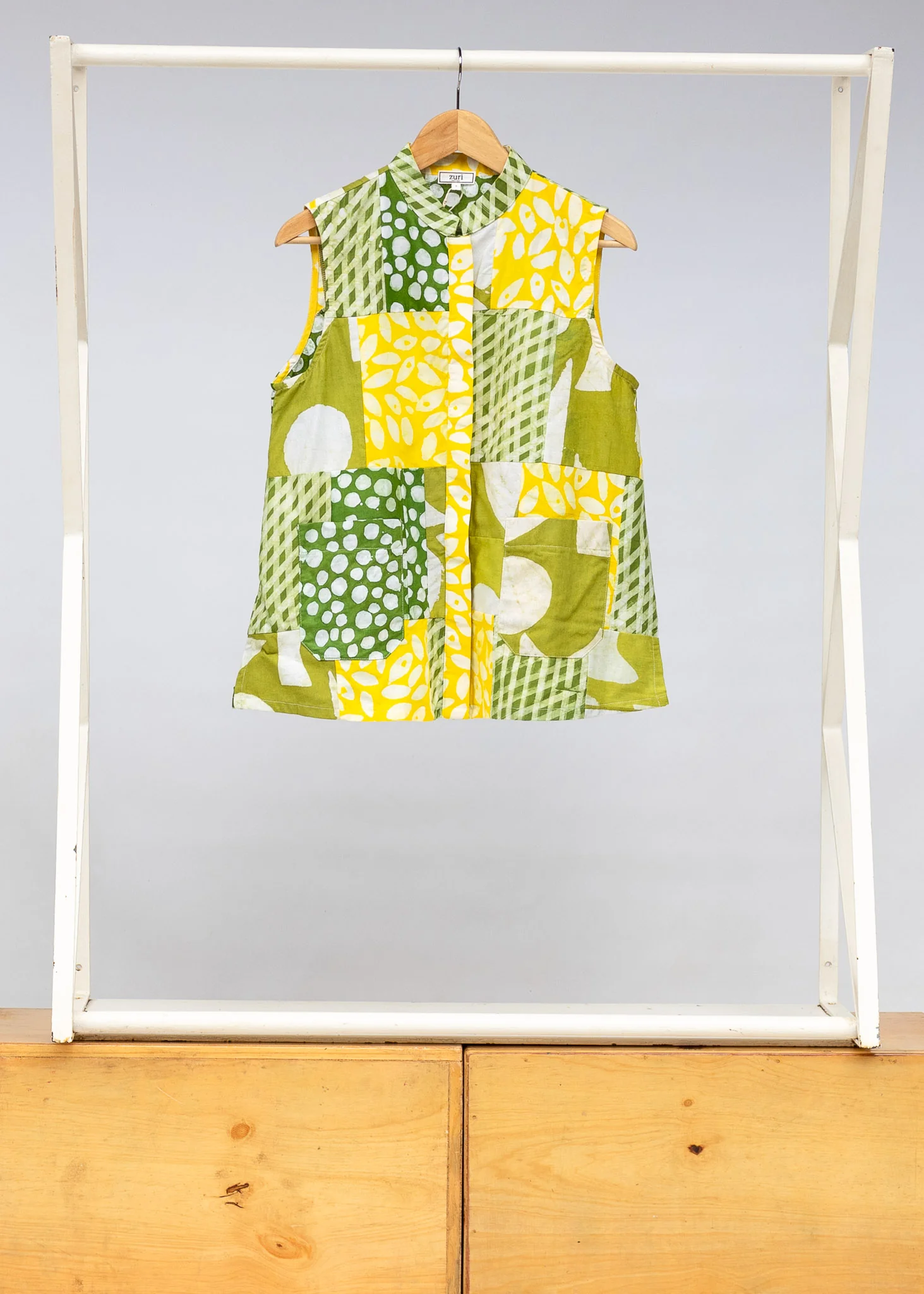 Primavera Patchwork Sleeveless Shirt - Image 2